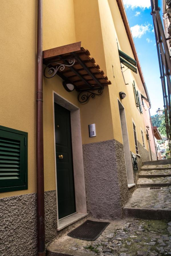 Ca' Melia Apartamento Castiglione Chiavarese Exterior foto