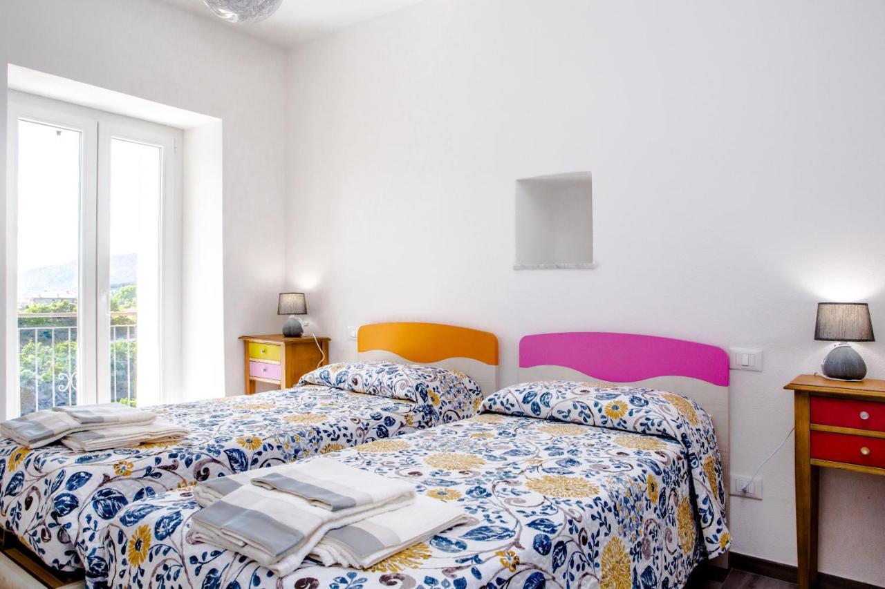 Ca' Melia Apartamento Castiglione Chiavarese Exterior foto